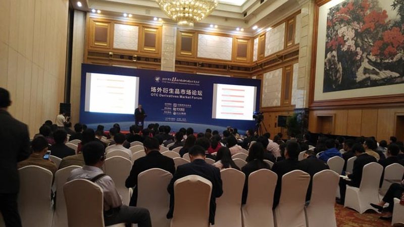钢琴培训：一对一与小组课的差异化解析